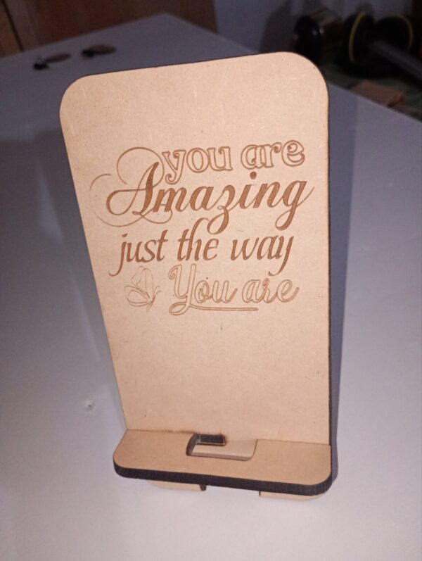 Porta celular personalizado MDF 5mm Corte Laser - Imagen 4